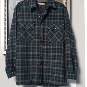 Vintage Flannel 💥 Medium